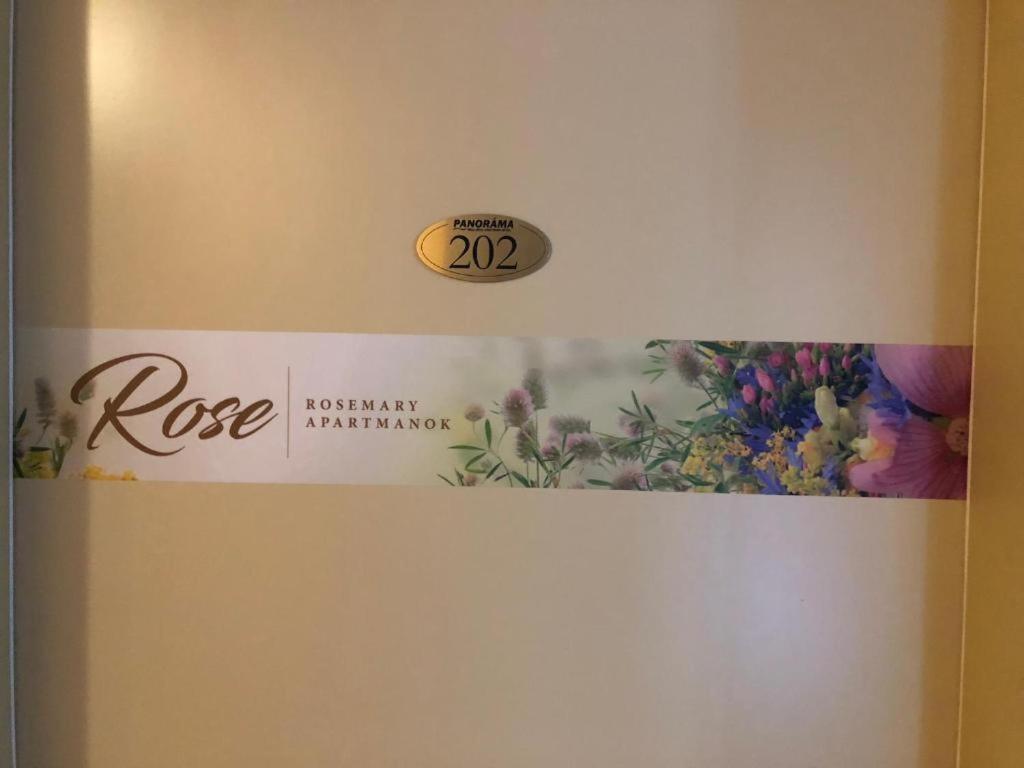 Rosemary Apartmanok, Rose, Lili, Mary1, Mary2 Хайдусобосло Экстерьер фото