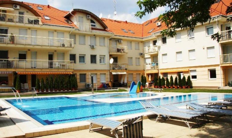 Rosemary Apartmanok, Rose, Lili, Mary1, Mary2 Хайдусобосло Экстерьер фото